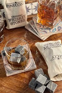 9 Adet Viski Soğutma Taşı Viski Taşı Seti Ve Kesesi Hediyelik Soğutucu Doğal Taş Whiskey Ice Stone ürün fotoğrafı