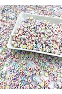 50gr Harf Boncuk, 4x7mm Yassı Beyaz Üzeri Renkli Harf Boncuk (50 Gr, ~375 Adet) ürün fotoğrafı