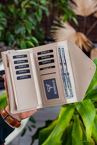 Envelope Telefon Ve Bozuk Para Bölmeli Zarf Model Bej Kadın Cüzdan ürün fotoğrafı