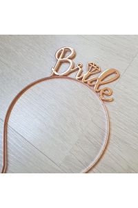 Bride Yazılı Metal Taç Rose Gold Renkli Bakır Renginde Bekarlığa Veda Partisi Konsepti Kaliteli Taç ürün fotoğrafı