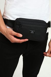 Siyah Unisex Su Geçirmez Kumaş Özellikli 2 Bölmeli Bel Ve Omuz Çantası ürün fotoğrafı