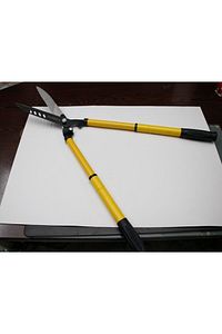 Çim Çit Kesme Dal Budama Çimen Makası Uzatmalı 55-75 Cm ürün fotoğrafı