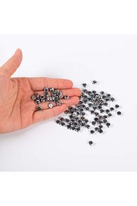 25 Gram- 7 Mm Yassı Harf Boncuk, Metalik Gümüş Üzeri Siyah Harf Boncuk 1.kalite- 25 Gr- 175-180 Adet ürün fotoğrafı