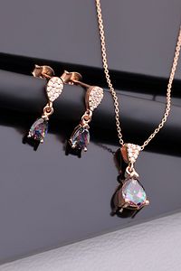 925 Ayar Gümüş Mistik Topaz Taşlı Damla Kolye Küpe Set ürün fotoğrafı
