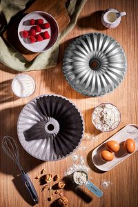 Griss Hardstone Gri Döküm Kek Kalıbı 24 cm ürün fotoğrafı