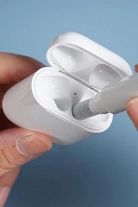 Bluetooth Ve Kablosuz Kulaklık Temizleme Kalemi Aparatı, 3'ü 1 Arada Airpods Temizleme Kalemi Kiti ürün fotoğrafı