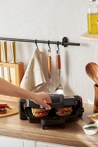 Toastbuster 1337H Çıkarılabilir Plakalı 4 Ekmekli Tost Makinesi 1800 W  Siyah ürün fotoğrafı