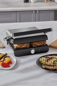 Grilliant 1346h Döküm Plakalı Tost Ve Izgara Makinesi Inox 2000 W ürün fotoğrafı