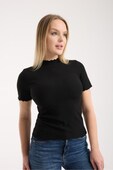 4% off for 2+ items