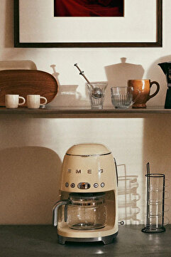 Smeg 50's Style Retro Krem Filtre Kahve Makinesi