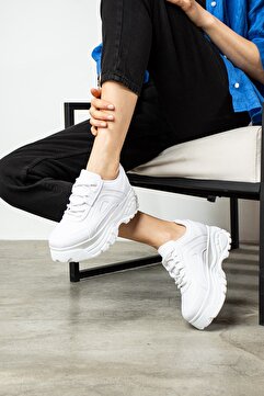 İmerShoes Günlük Kadın Beyaz Sneaker Desenli Hafif Yüksek Taban Bağcıklı Spor Ayakkabı 001