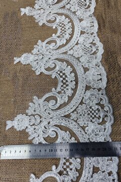 DUAYEN Fransız Güpür Dantel Tül Üzeri Işleme 1 Mt Kral Desen Beyaz
