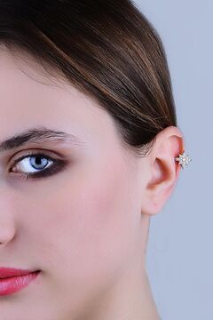 Söğütlü Silver Gümüş Rodyumlu Zirkon Taşlı Sıkıştırmalı Kutup Yıldızı Kıkırdak Küpe Ear Cuff Sgtl11959rodaj
