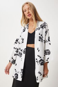 Happiness İstanbul Kadın Beyaz Desenli Viskon Kimono EN00615