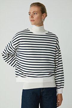 ETHIQUET Sahra Kadın Pamuklu Içi Polarlı Yumuşacık Oversize Yuvarlak Yaka Lacivert / Ekru Sweatshirt