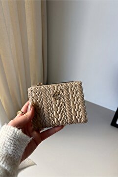 Yuka Atelier Amy Kabartmalı Örgü Detaylı Orta Boy Suni Deri Cüzdan