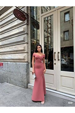Modafeminen Krep Kumaş Kısa Kollu Kayık Yaka Yırtmaç Detay Maxi Boy Abiye Elbise 582904 GÜLKURUSU