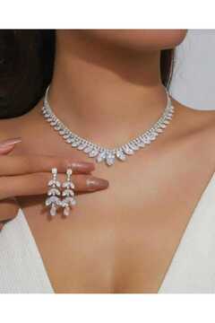 Luar Jewelry Şık Kristal Taşlı Kolye Küpe Seti – Gelin & Özel Gün Takısı