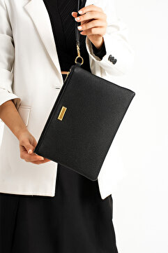 Bagfoni Siyah Metal Aksesuarlı El Askılı Portföy Clutch Çanta 25x19 Cm