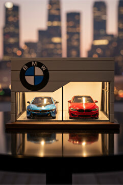 Forge Triverse BMW Diorama Showroom Özelleştirilebilir Maket 1:64 Ölçek (Arabalar ve ışık dahil değildir)