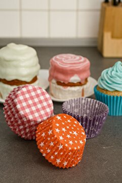 BEYZANA 100 Adet Kağıt Kek Kapsülü | Muffin Cupcake Kek Kapsülü | 100'lü Kağıt Kek Kalıbı