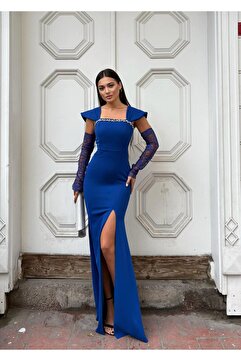 Modafeminen Balık kesim formunda, uzun dantel kollu yırtmaçlı elbise 583349 SAKS