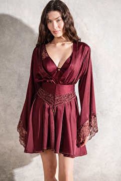 Feu De Elu Brigette Bordo Altın Detaylı Dantel Detaylı Kısa Saten Sabahlık / Kimono