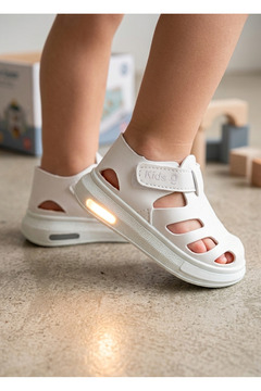 ZERA TREND Işıklı Cırt Cırtlı Kız Erkek Beyaz Esnek Taban Ortapedik Çocuk Spor Sandalet Terlik