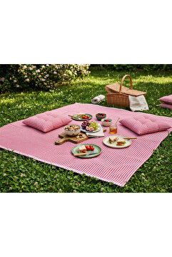Pötikare Kırmızı Piknik Örtüsü 170*170 Ve 2 Adet Piknik Minderi 40x40 Cm Piknik Seti