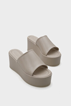 Capone Outfitters Marry Platform Hasırlı Süet Kadın Terlik
