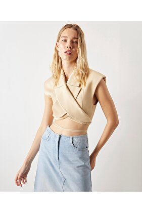Belden bağlamalı crop ceket