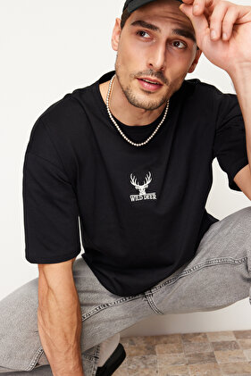 Deer Embroidered Black Oversize T-Shirt - TMNSS24TS00055