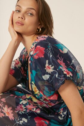 فستان أزرق كحلي نسائي