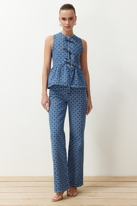 Blue Front Tie Patterned Fitted Denim Vest Twoss24Ye00047