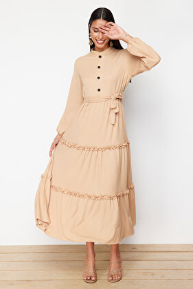 فستان محبوك باللون البيج - مزين بأزرار وحزام TCTSS24EB00261