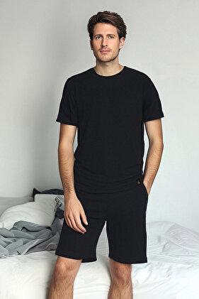 طقم بيجامة سميك منسوج بنمط الوافل باللون الأسود ذو مقاس عادي مع شورت TMNSS23PT00036