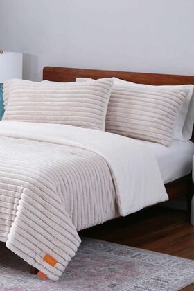 طقم لحاف سرير شتوي بيج - 3 قطع 270x230