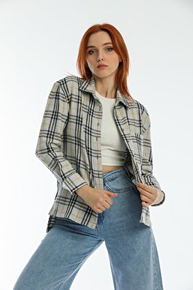 Gri, Tek Cep Kareli Yırtmaçlı Arkası Uzun Ekose Oduncu Gömlek Shacket Ceket