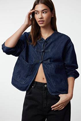 Sustainable Dark Blue Oversize Denim Jacket - Front Tie Twoaw25Ce00001