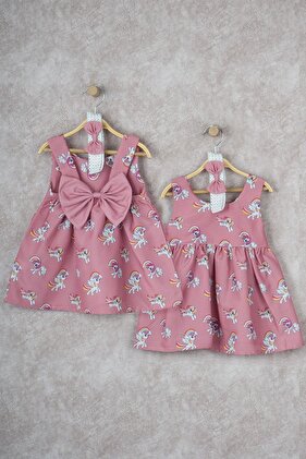 فستان باندانا بطبعة وحيد القرن للفتيات