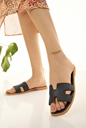 شبشب نسائي أسود - مريح للاستخدام اليومي على الشاطئ والبحر للضيوف في المنزل والخارج