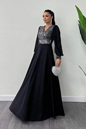 فستان سهرة من قماش الترتر بأكمام من التول - فضي