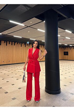 طقم سترة وسروال بحزام