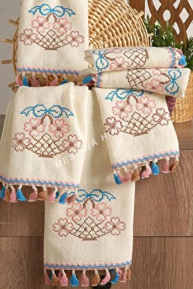طقم مناشف كريمية مكون من 3 قطع - مهدب ومطرز، 30x50 سم
