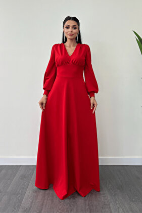 فستان سهرة من قماش الكريب بأكمام من التول - أحمر