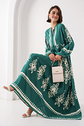 موديل 2423 فستان أخضر زمردي منقوش أصلي