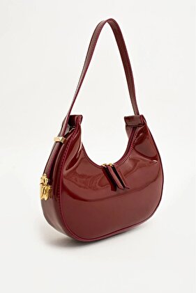 حقيبة كتف نسائية من الجلد اللامع - موديل حقيبة الكرز