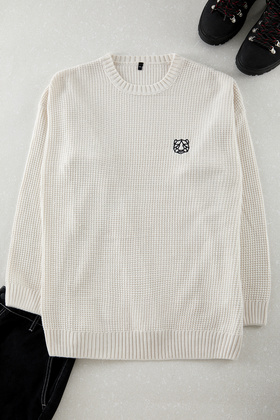 سترة تريكو إكرو كبيرة الحجم للرجال - مقاس عادي، رقبة دائرية TMNAW25AN00009