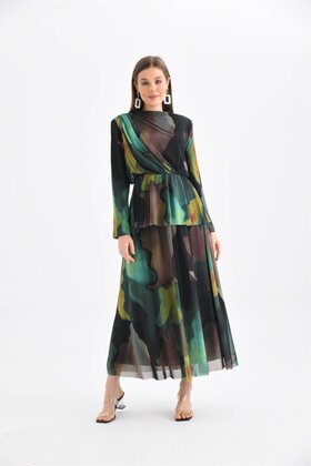 بدلة نسائية من التول الليكرا باللون الأخضر 30419