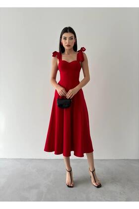 فستان سندريلا ميدي أطلس